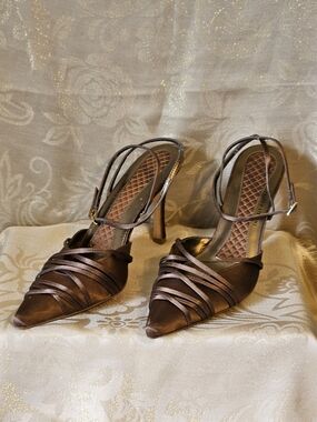 Valerie Stevens Beautiful Elegant Bronze Satin Strappy Pointed-Toe Heels
